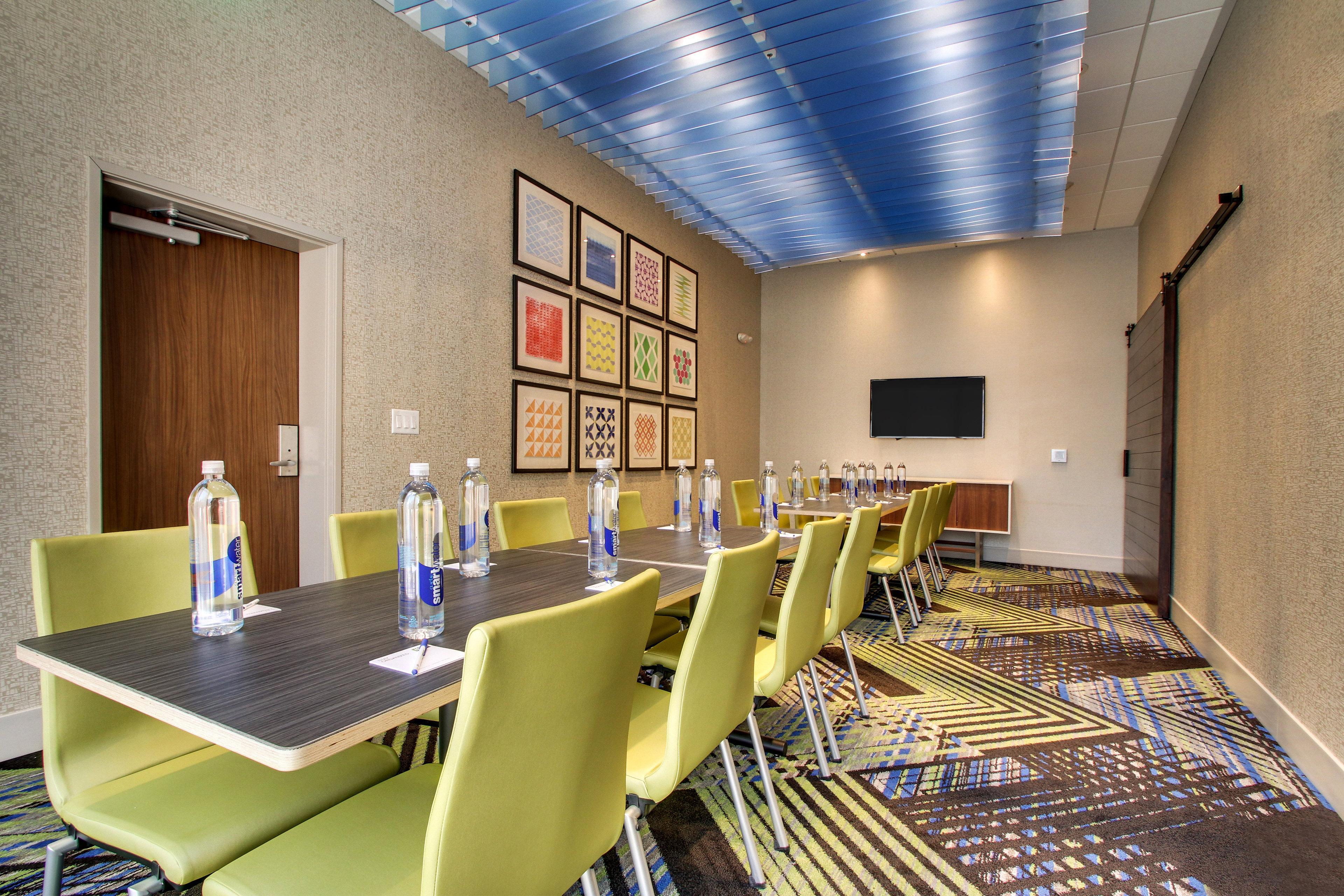 Holiday Inn Express & Suites - Summerville By Ihg Exterior photo